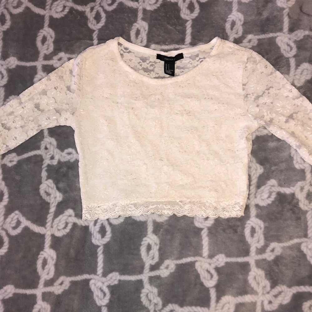 Beautiful long sleeve floral crop top
